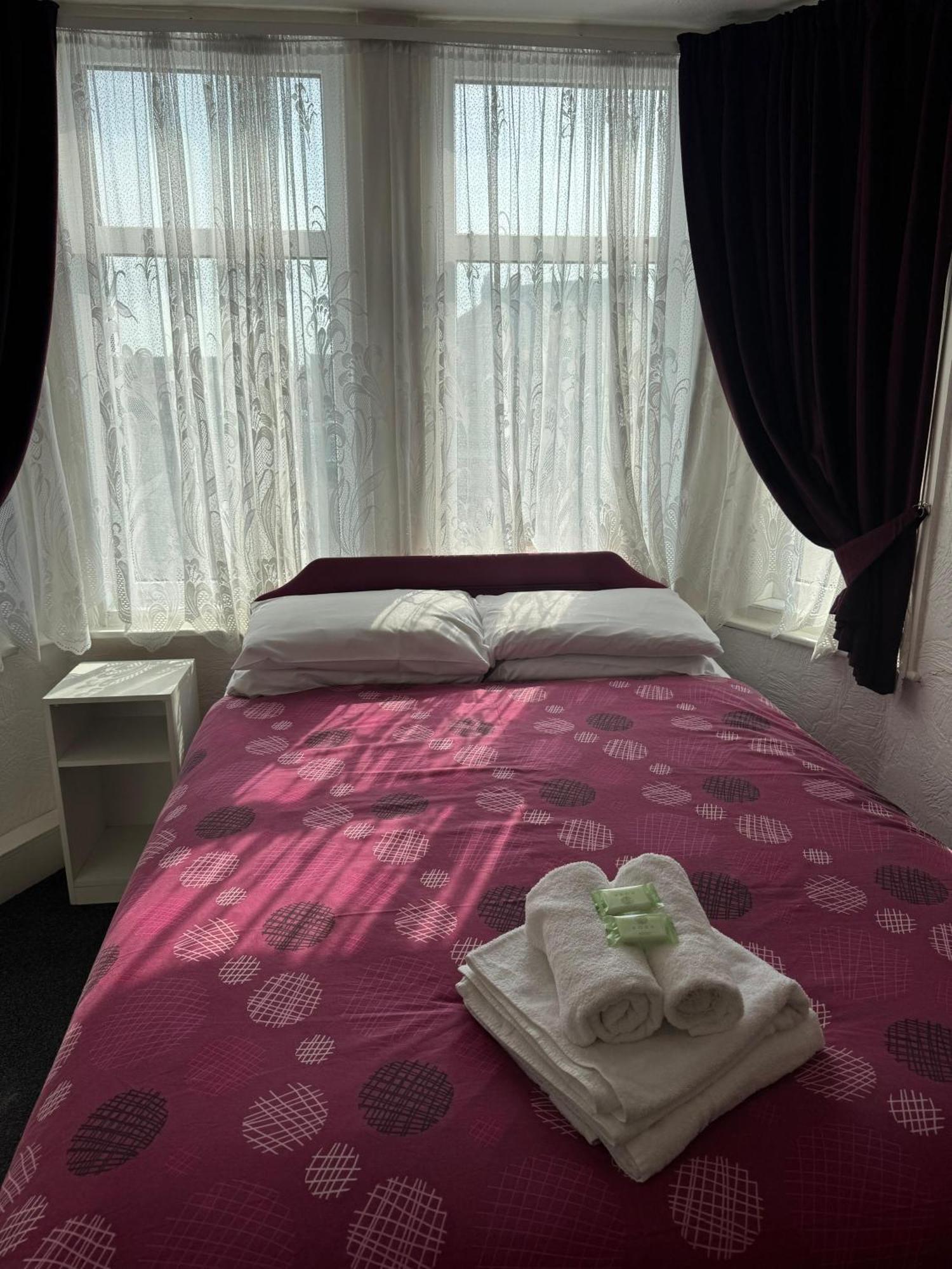 Delton Hotel แบล็คพูล ภายนอก รูปภาพ